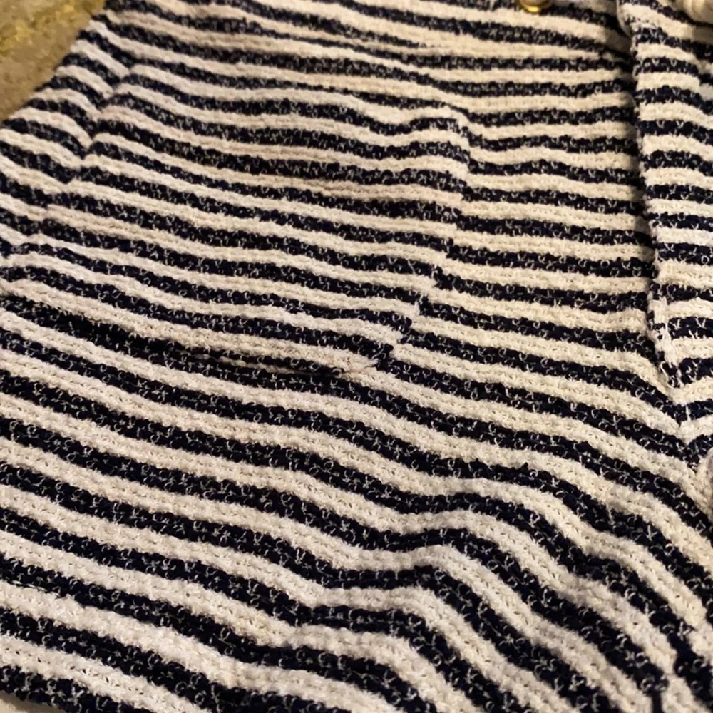 GAP features metal